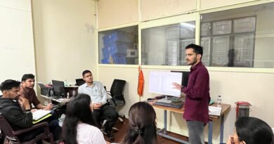 पात्र लाभार्थियों तक योजनाओं का लाभ पहुंचाना प्राथमिकता: सीडीओ