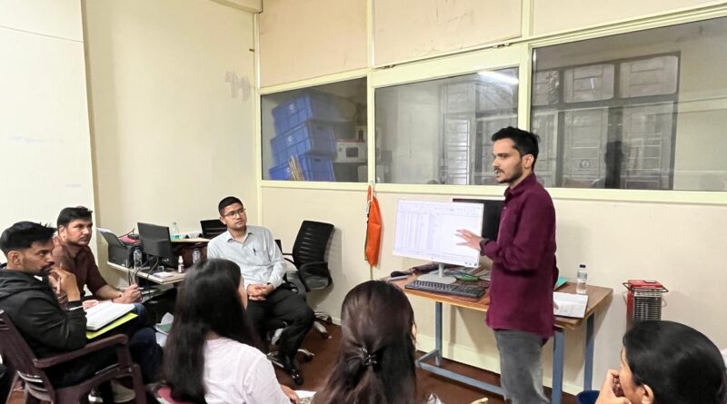 पात्र लाभार्थियों तक योजनाओं का लाभ पहुंचाना प्राथमिकता: सीडीओ