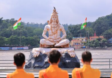 श्रावण के चतुर्थ सोमवार पर परमार्थ निकेतन से समत्व का संदेश