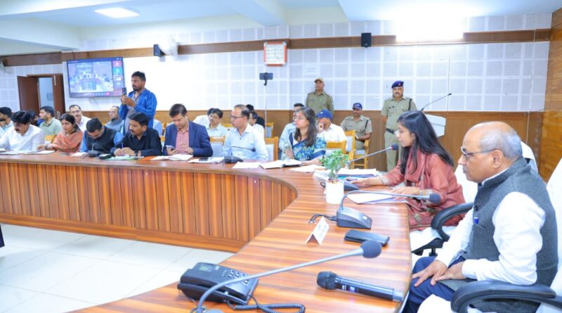 जनता दर्शन से लोगों को मिल रहा सीधा लाभ, शिकायतों के समाधान से बढ़ रहा प्रशासन पर भरोसा