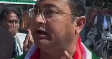 यूकेडी में फिर वही कहानी! चुनाव से पहले बिखराव ने बढ़ाई चिंता। राष्ट्रीय दलों को फायदा पहुंचने की आशंका
