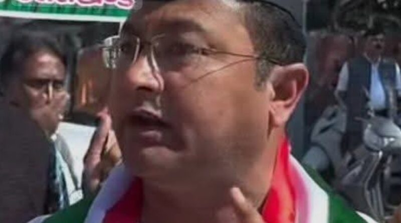यूकेडी में फिर वही कहानी! चुनाव से पहले बिखराव ने बढ़ाई चिंता। राष्ट्रीय दलों को फायदा पहुंचने की आशंका