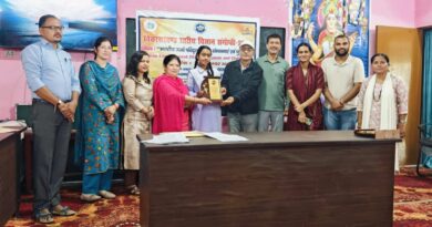 कीर्तिखाल में विज्ञान संगोष्ठी में आयुषी प्रथम, साक्षी द्वितीय और आदित्य तृतीय