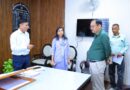 विकास भवन के कार्यालयों का डीएम ने किया निरीक्षण, लंबित मामलों के शीघ्र निस्तारण के निर्देश