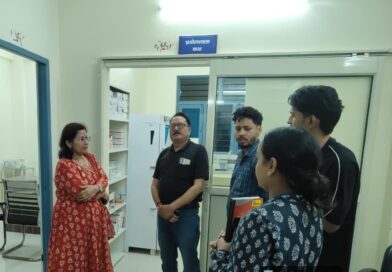 स्वास्थ्य केंद्रों में व्यवस्थाएं दुरुस्त रखने के निर्देश, सीएमओ ने किया औचक निरीक्षण
