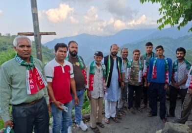 उत्तिंडा में उक्रांद का जनसंपर्क अभियान, बड़ी संख्या में ग्रामीणों ने ली दल की सदस्यता