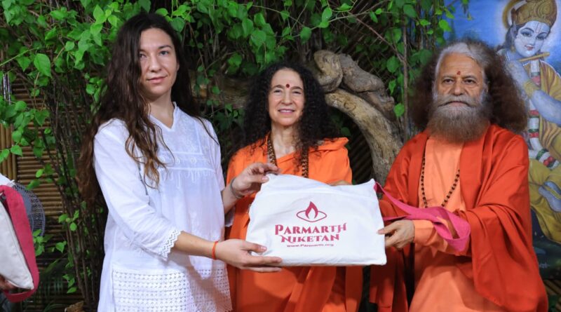 परमार्थ निकेतन में योग टीचर ट्रेनिंग के नए बैच का शुभारंभ