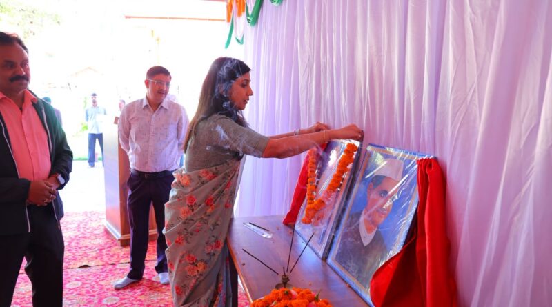 गांधी-शास्त्री जयंती पर पौड़ी में गूंजा सत्य, स्वच्छता और कर्तव्यनिष्ठा का संदेश