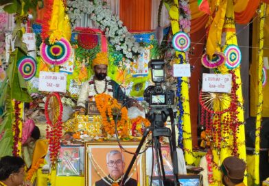 श्रीकृष्ण जन्मोत्सव पर भजनों से गूंजा कथा पंडाल, आचार्य शिवराम भट्ट को मिला प्रथम ‘आसाराम व्यास स्मृति सम्मान’
