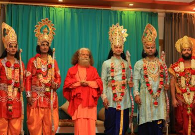 गंगा तट पर गूंजी रामभक्ति: परमार्थ निकेतन में जनजातीय माँ शबरी रामलीला का भव्य समापन