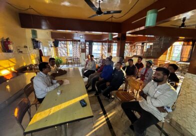 त्योहारी सीजन में खाद्य सुरक्षा विभाग सतर्क, श्रीनगर में मिठाई की दुकानों का किया निरीक्षण